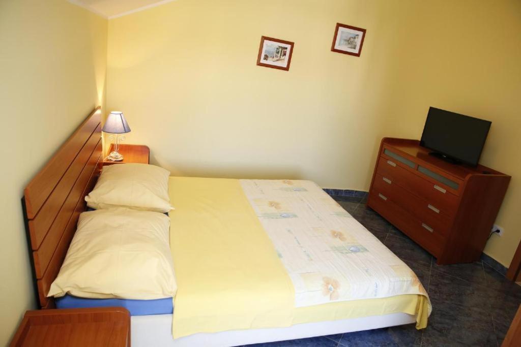 Vila Nara Hotel Vodice Exterior photo